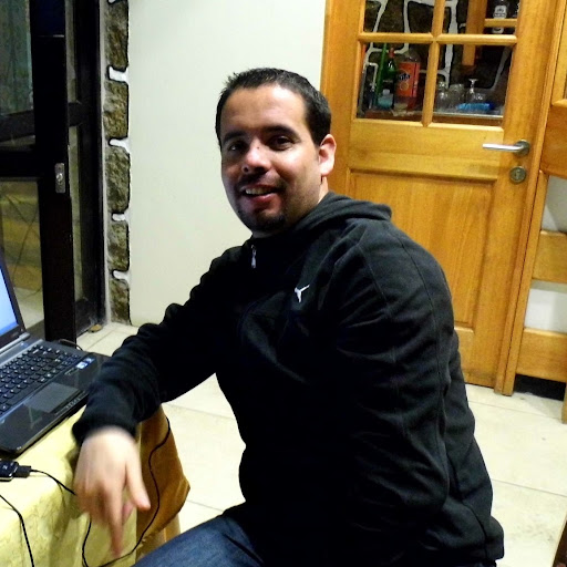 Cesar Silva Photo 11