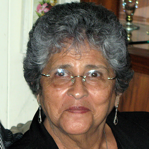 Elizabeth Freer Photo 9