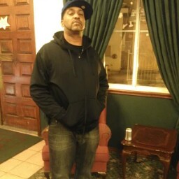 Bobby Cooper Photo 15