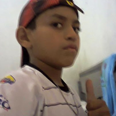 Ryan Almeida Photo 10