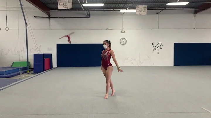 Julia Ferraro Photo 14