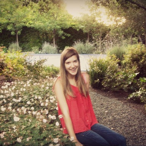 Victoria Baxter Photo 15
