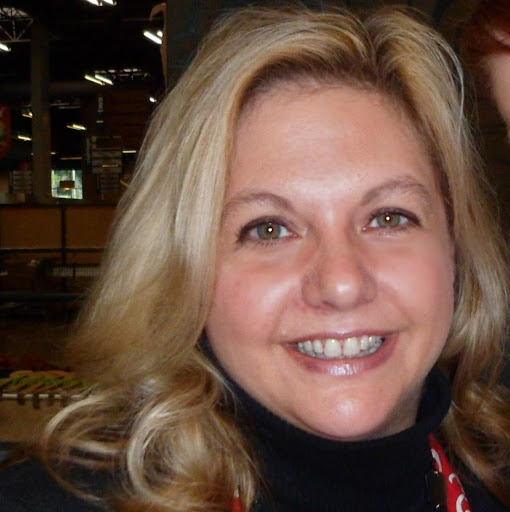 Christine Gardner Photo 15