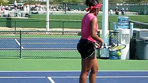 Angie Haynes Photo 33