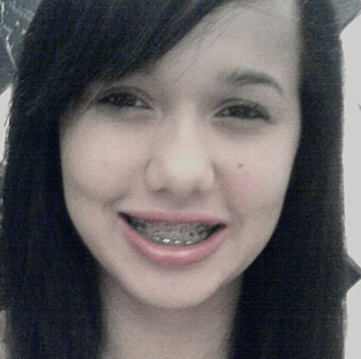 Stephanie Morais Photo 14