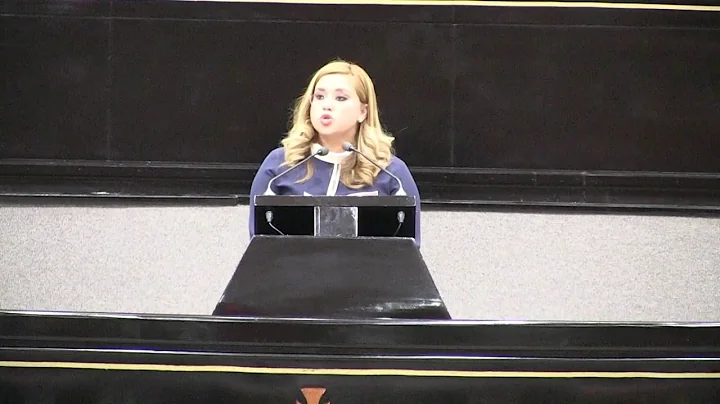 Ana Ledezma Photo 28