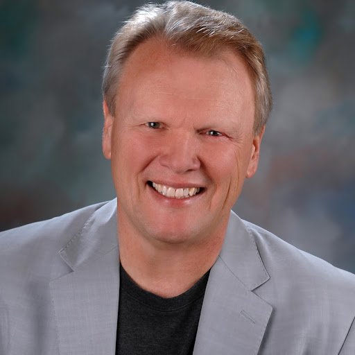 Tom Monson Photo 9