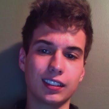 Tyler Seal Photo 6