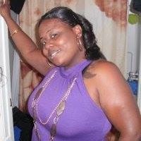 Danelle Arnold Photo 1