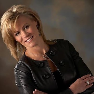 Vickie Newman Photo 12