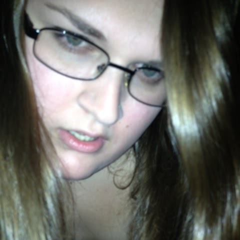 Alison Graves Photo 9
