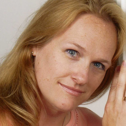 Michelle Small Photo 12