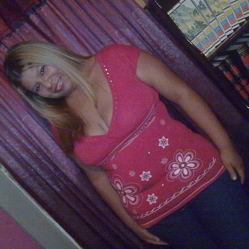 Martha Yepez Photo 12