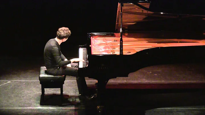 Fan Jiang Photo 22