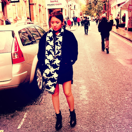 Joyce Chiu Photo 10