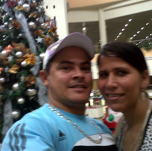 Cindy Paredes Photo 15