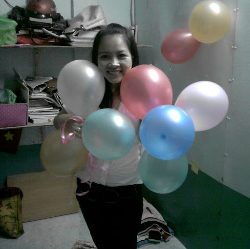 Li Hu Photo 16