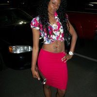 Mindy Lay Photo 3