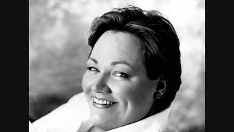 Stephanie Handel Photo 12