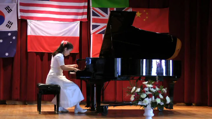 Carrie Chen Photo 32