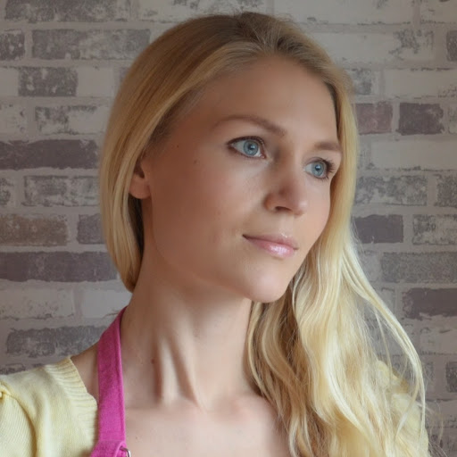 Elisabeth Dahl Photo 13