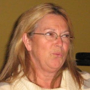 Penny Perry Photo 13