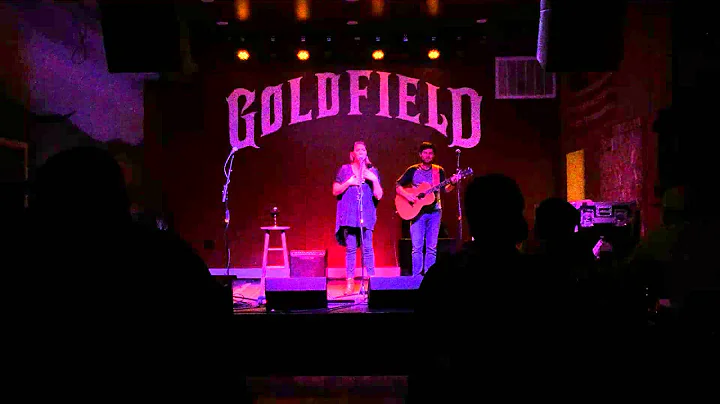Rebecca Peters Photo 37