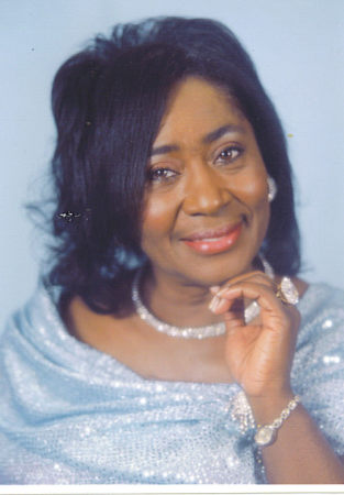 Essie Jones Photo 17