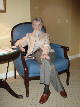 Frances Thorne Photo 10