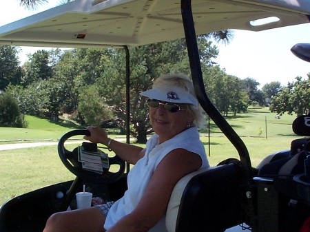 Linda Geddes Photo 13