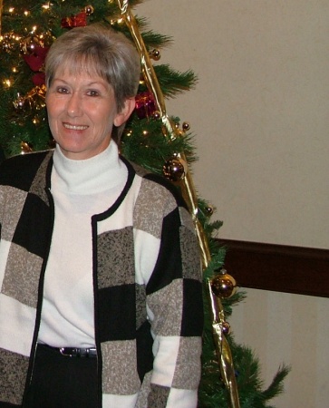 Frances Bates Photo 18