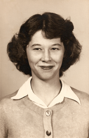 Nita Lee Photo 18
