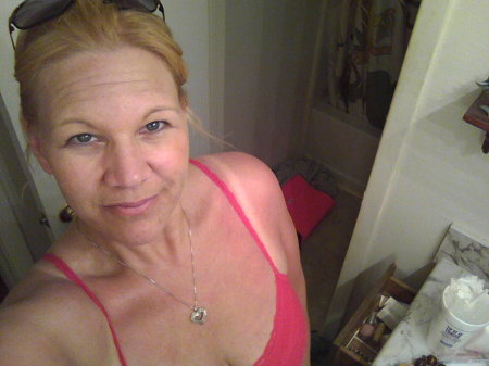 Sherryl Smith Photo 13