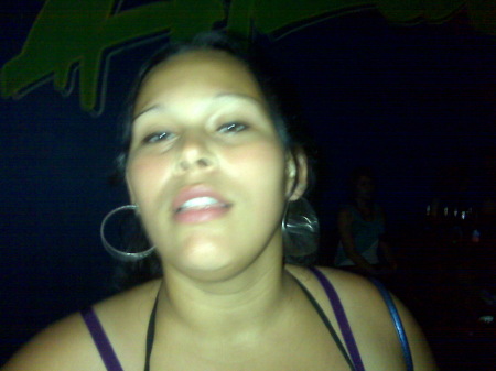 Maria Alanis Photo 17