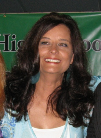 Janet Gardiner Photo 11