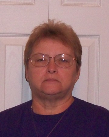 Loretta Adams Photo 17