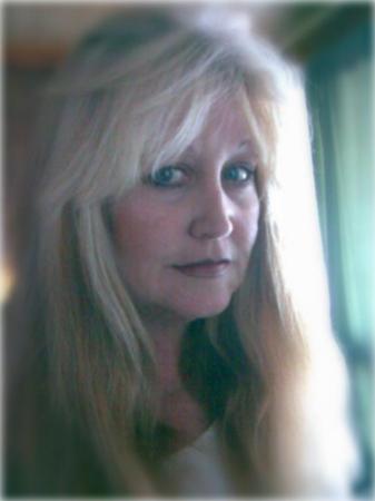 Roberta Harvey Photo 13