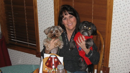 Joy Miller Photo 18