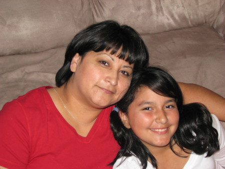 Gloria Adame Photo 13