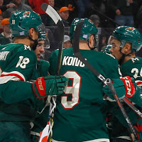 Bruce Boudreau Photo 29